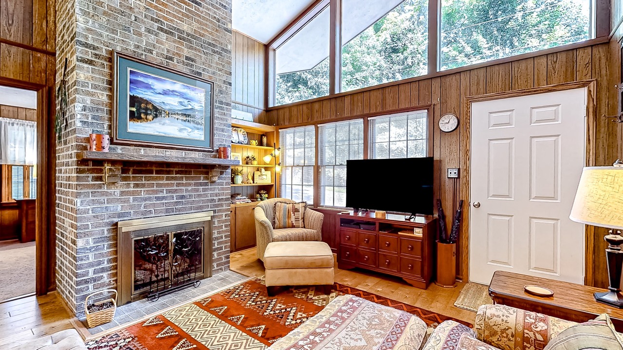 Photo of Livingroom in Lake Junaluska