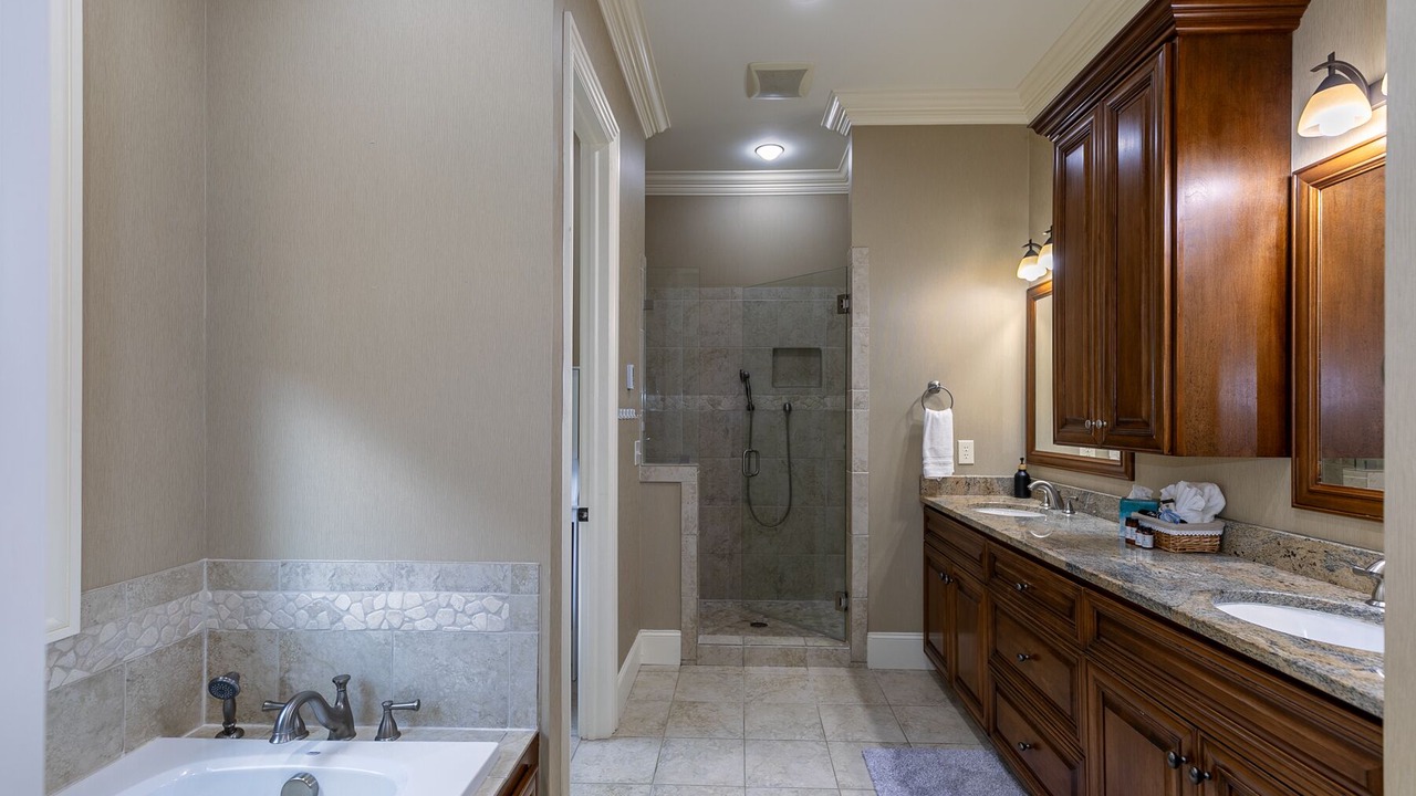 Photo of Bathroom in Altamont