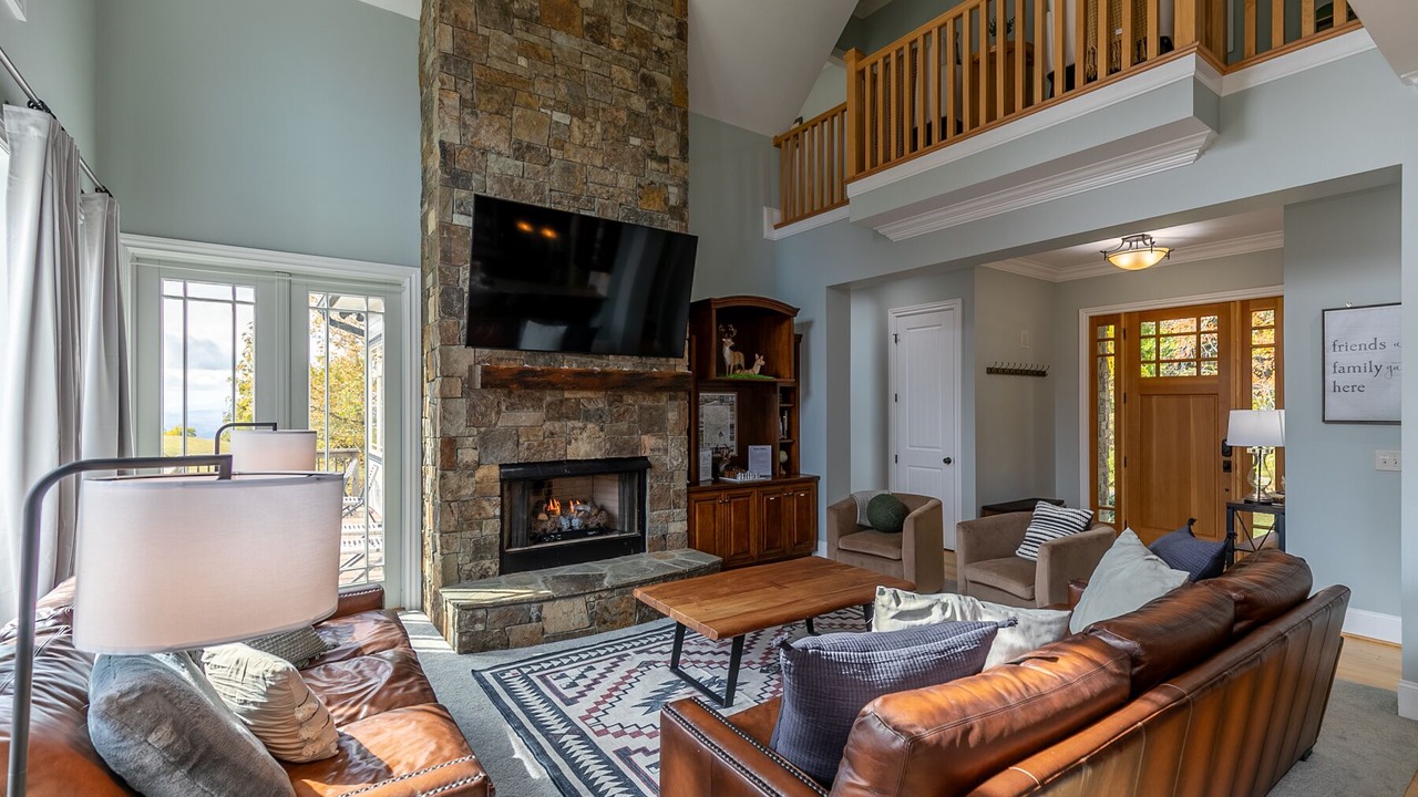 Photo of Livingroom in Altamont