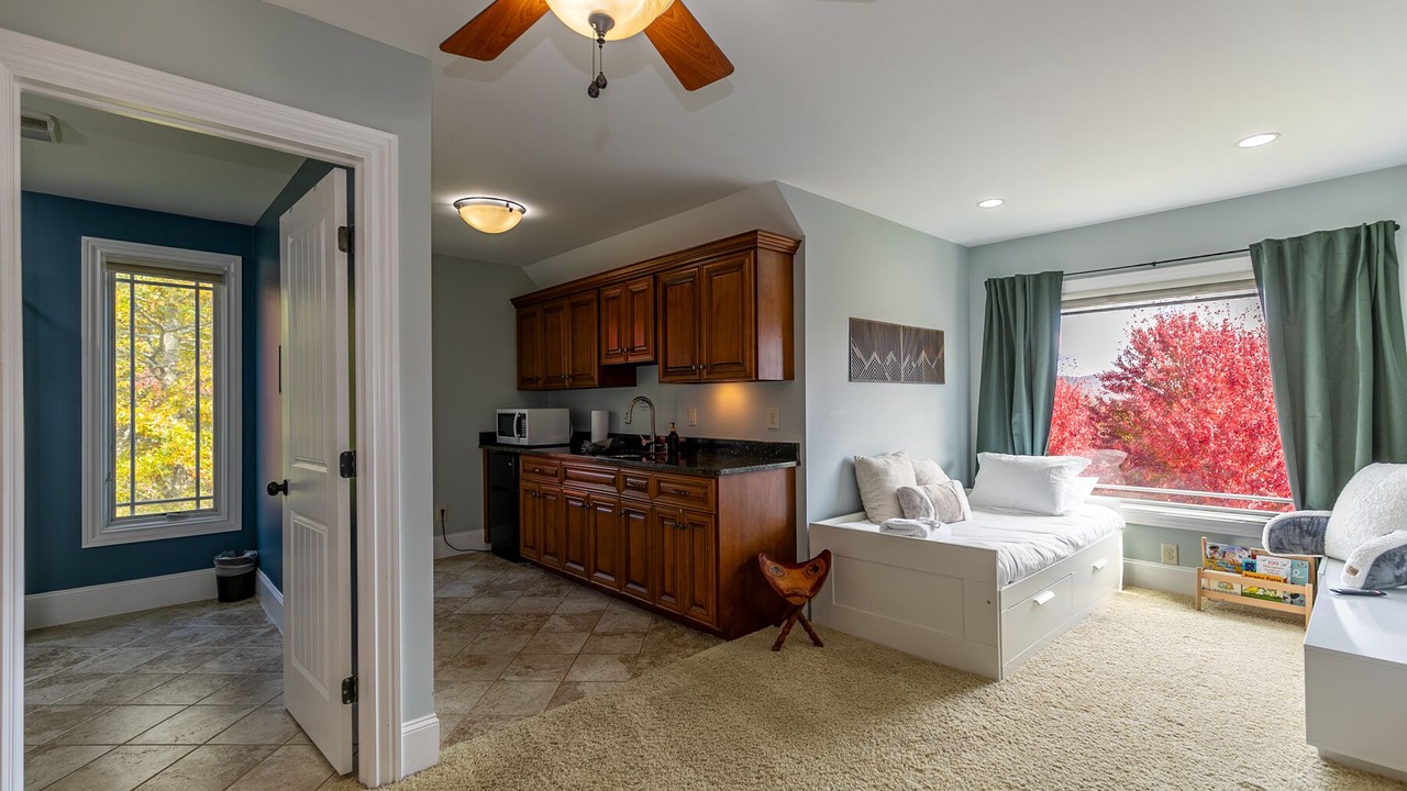 Photo of Bedroom in Altamont