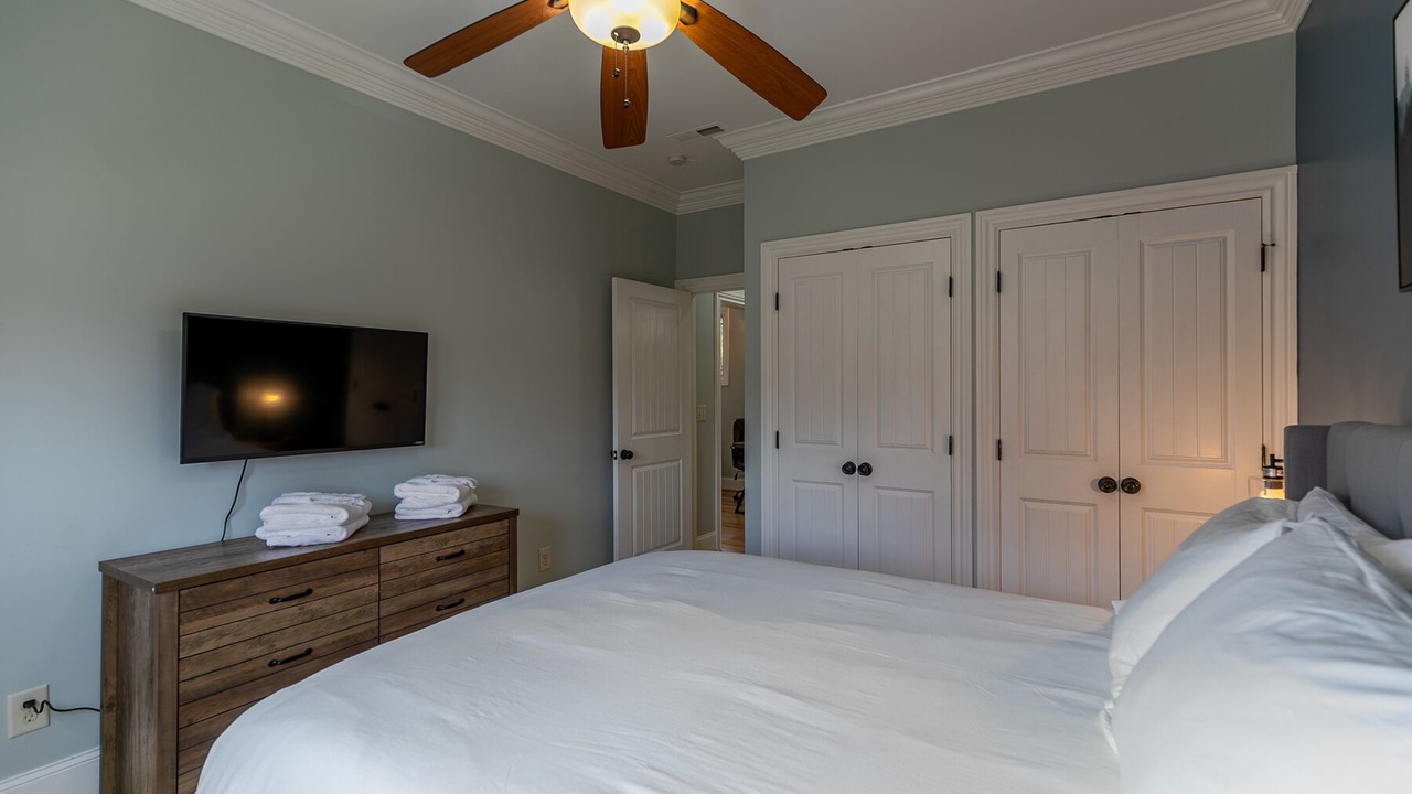 Photo of Bedroom in Altamont
