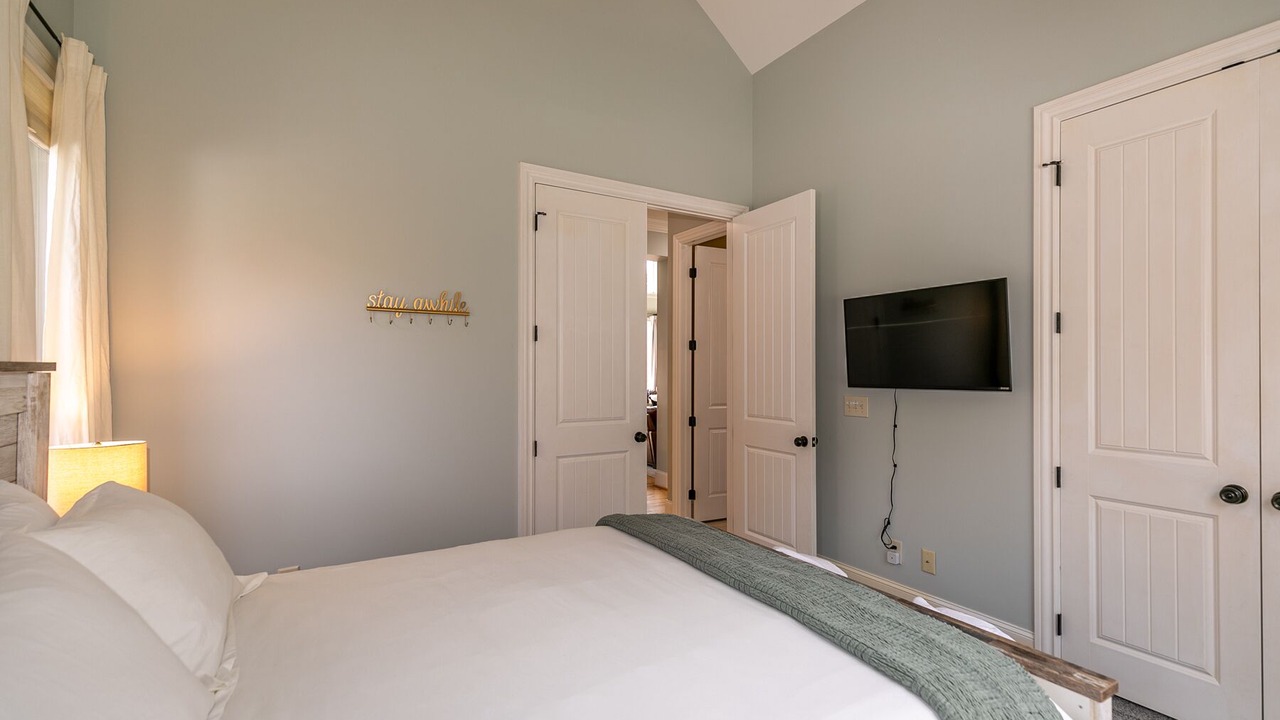 Photo of Bedroom in Altamont