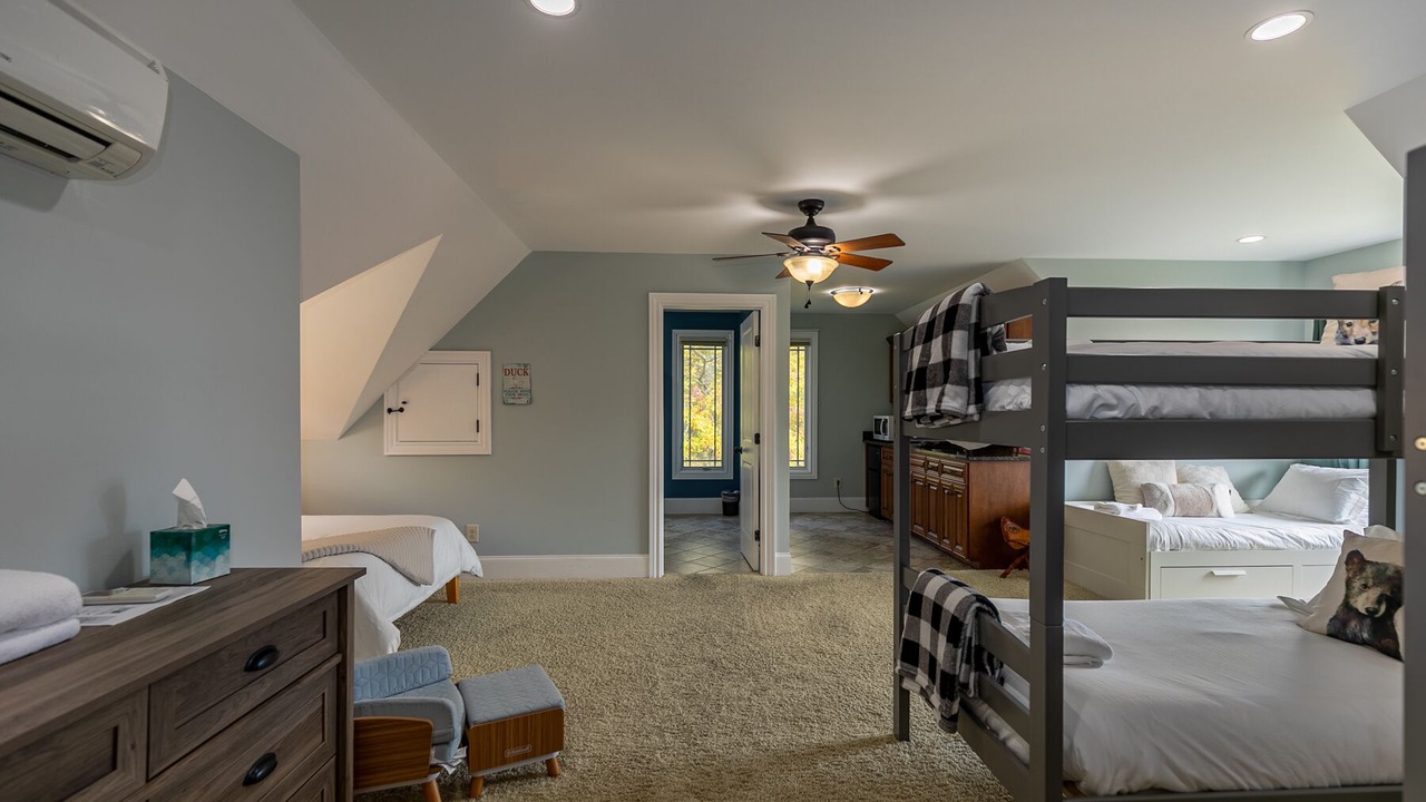 Photo of Bedroom in Altamont