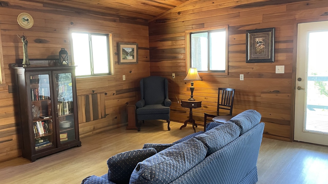 Photo of Livingroom in Sylva