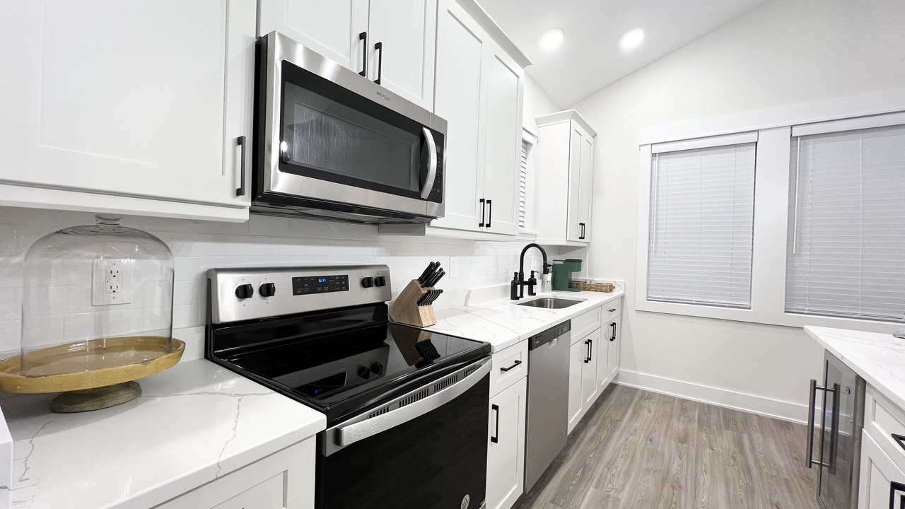 Photo of Kitchen in Corolla Light