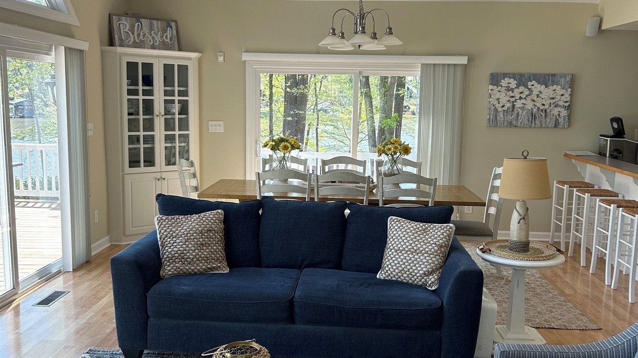 Photo of Livingroom in Macon