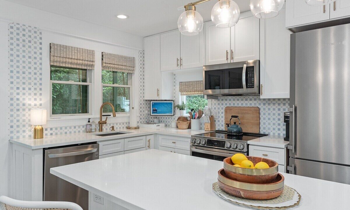 Photo of Kitchen in Surfman's Walk