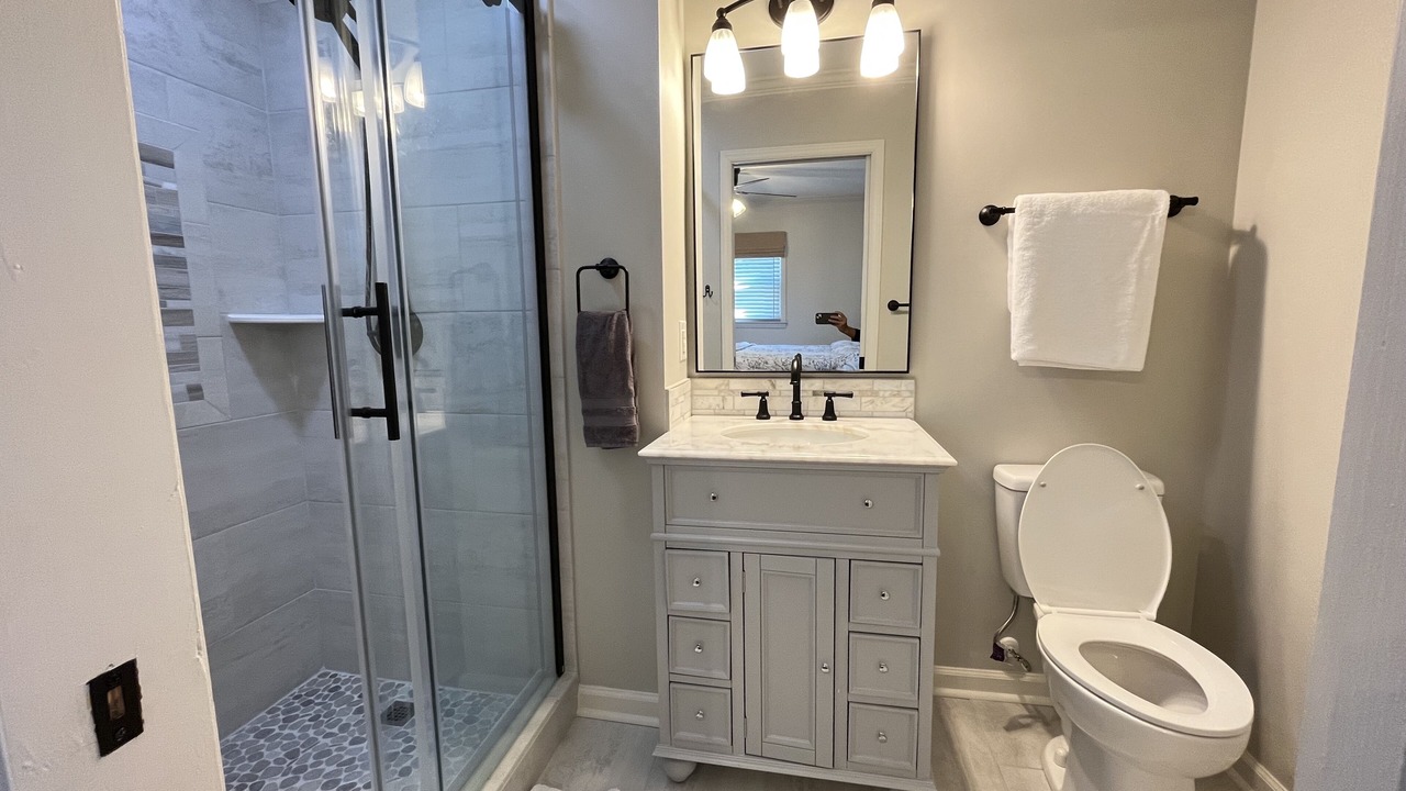 Photo of Bathroom in Stokes