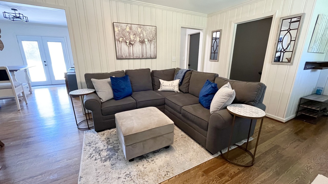 Photo of Livingroom in Stokes