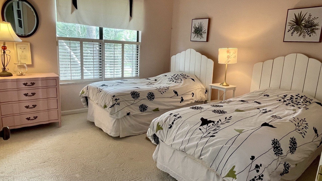 Photo of Bedroom in Deer Lake