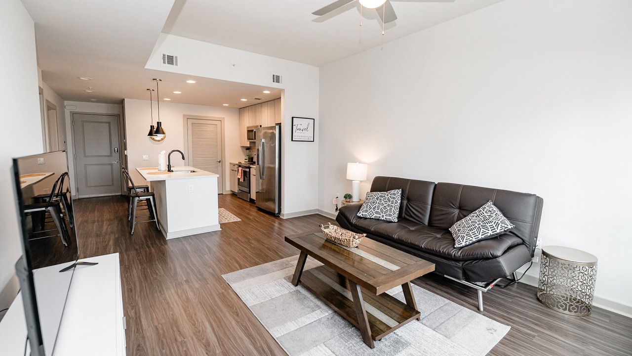 Photo of Livingroom in Third Ward