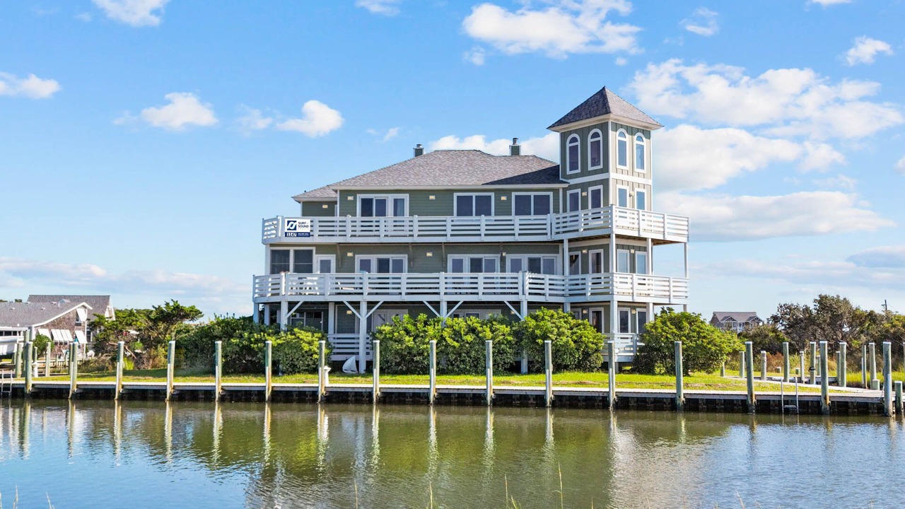 Photo of Others in Hatteras