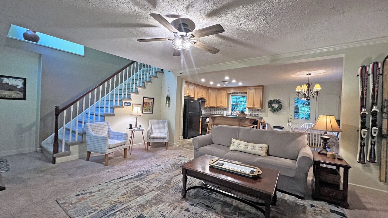 Photo of Livingroom in Bryson City