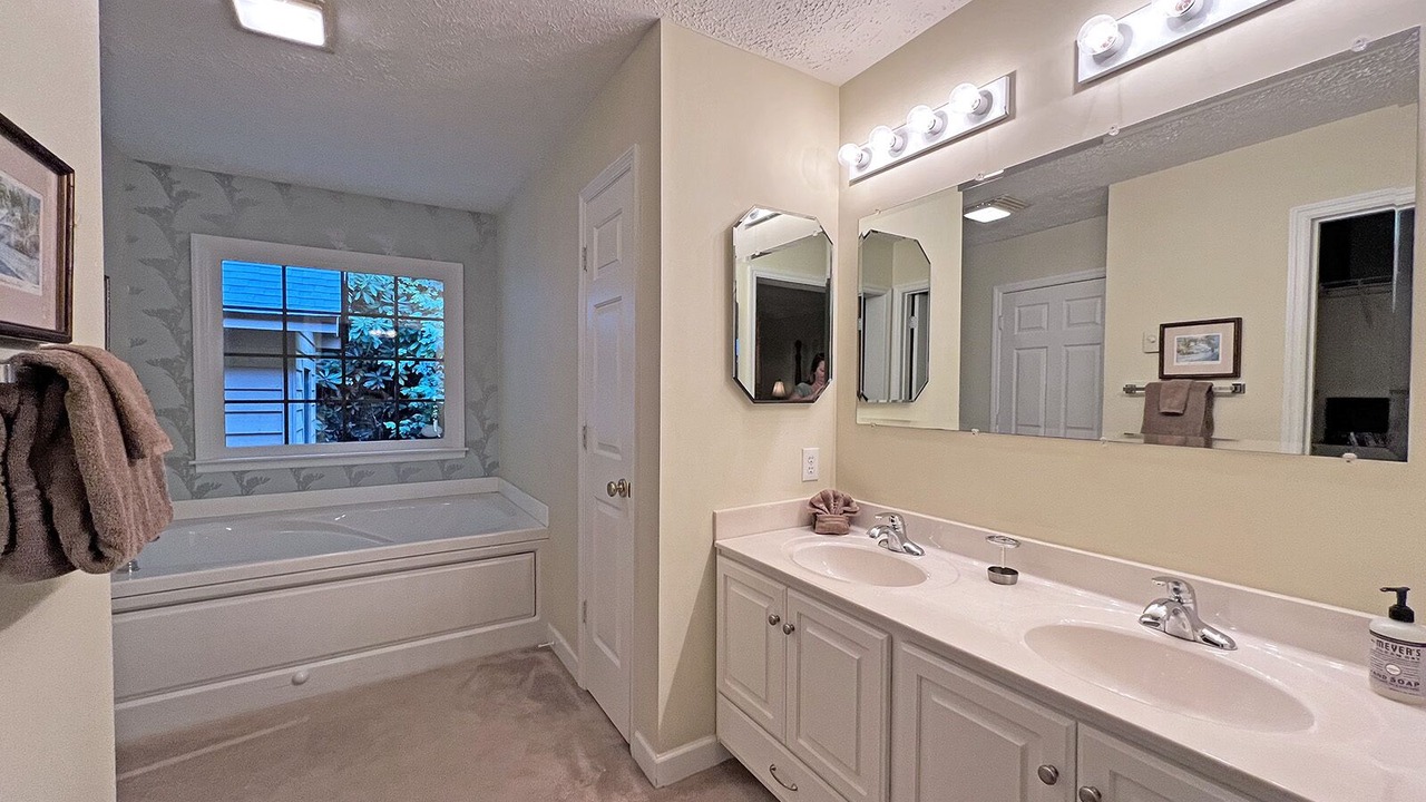 Photo of Bathroom in Bryson City