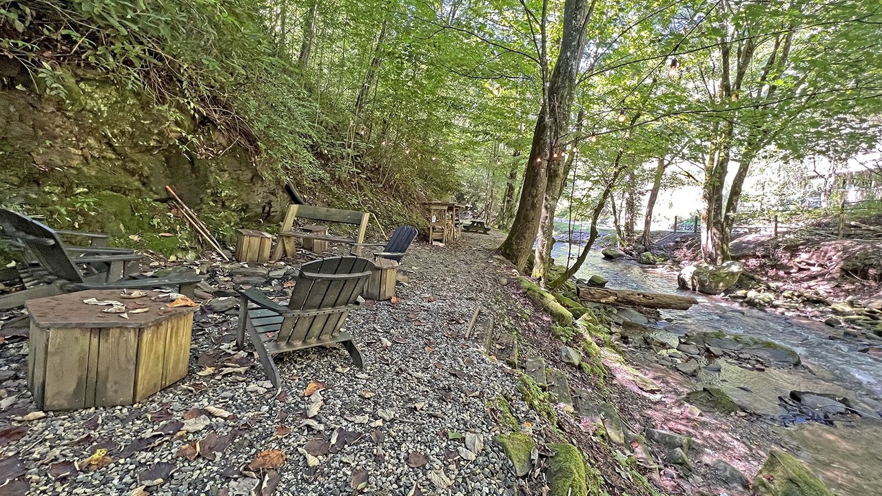 Photo of Outdoor in Bryson City