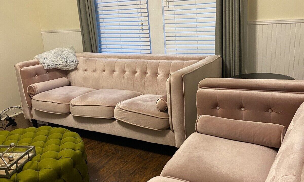 Photo of Livingroom in Pittsboro