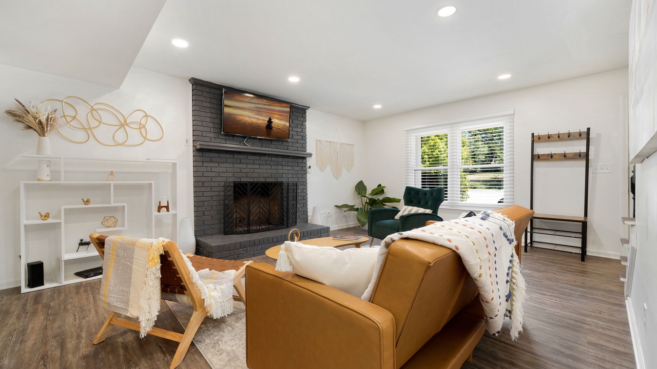Photo of Livingroom in Wessex Square