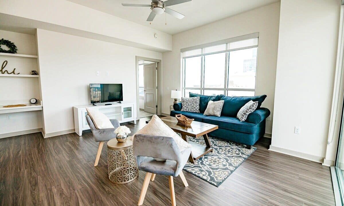 Photo of Livingroom in Third Ward