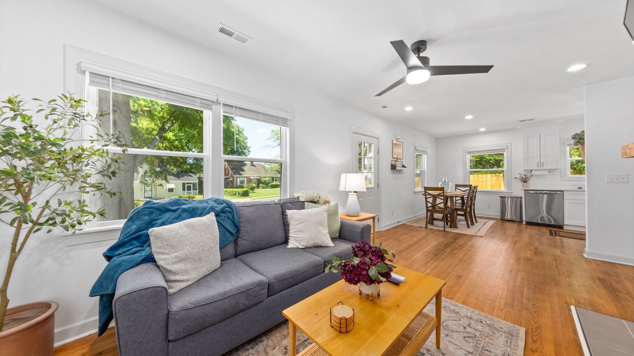Photo of Livingroom in Charlotte
