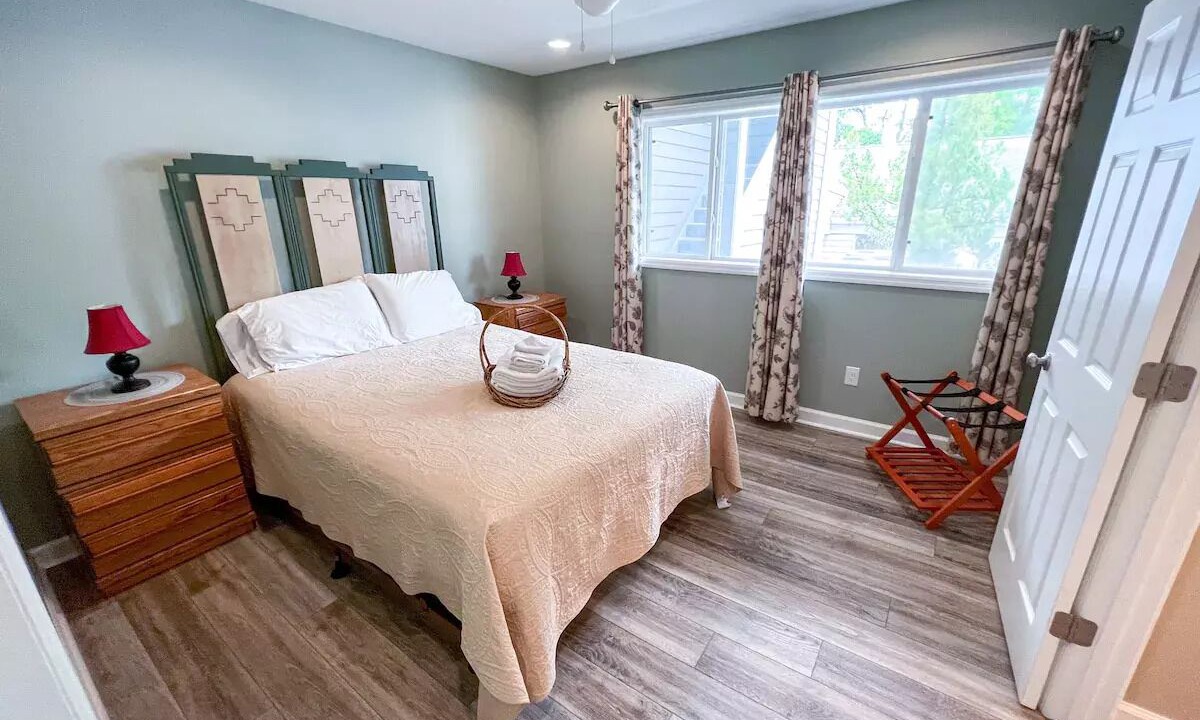 Photo of Bedroom in Fairfield Harbour