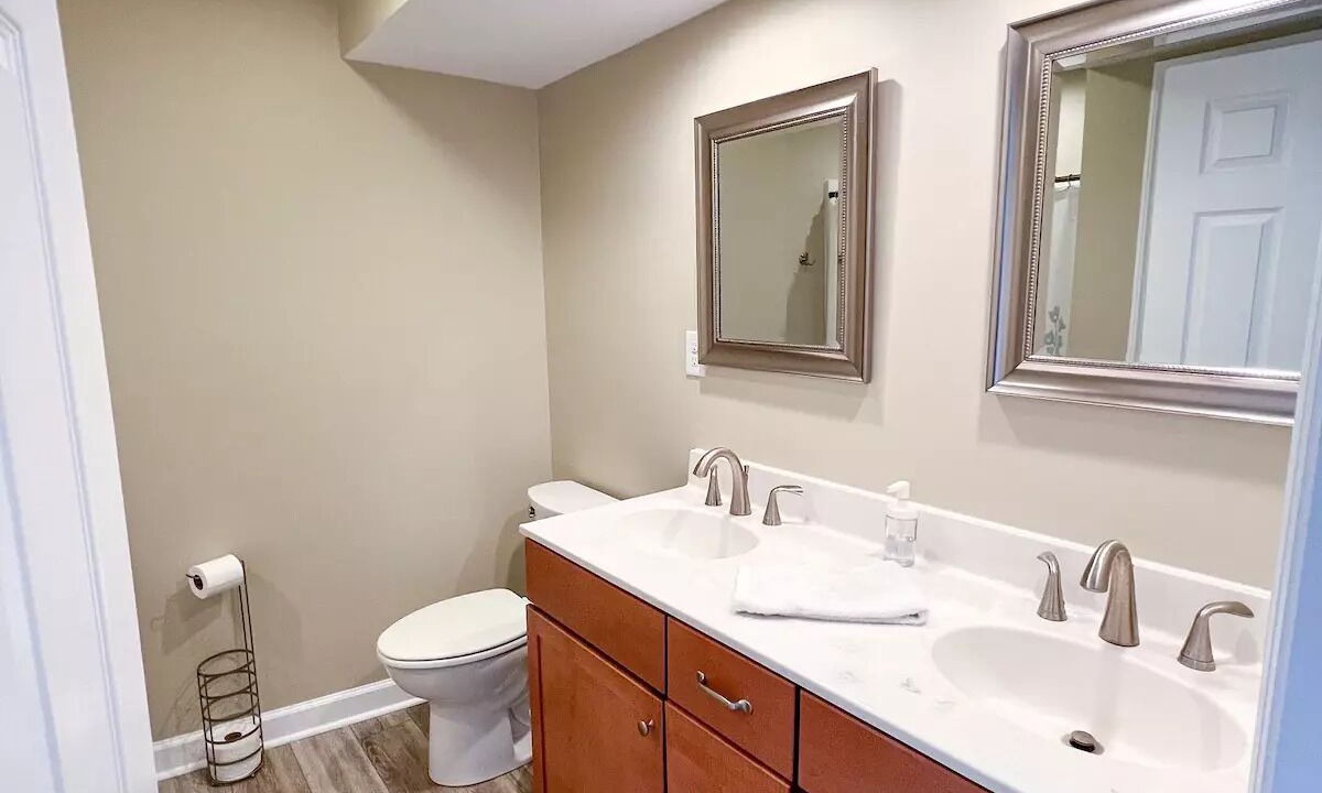 Photo of Bathroom in Fairfield Harbour