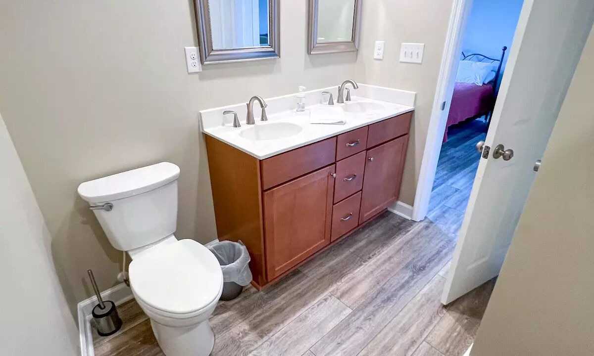 Photo of Bathroom in Fairfield Harbour