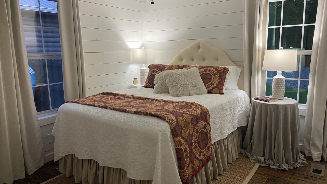 Photo of Bedroom in Jasper