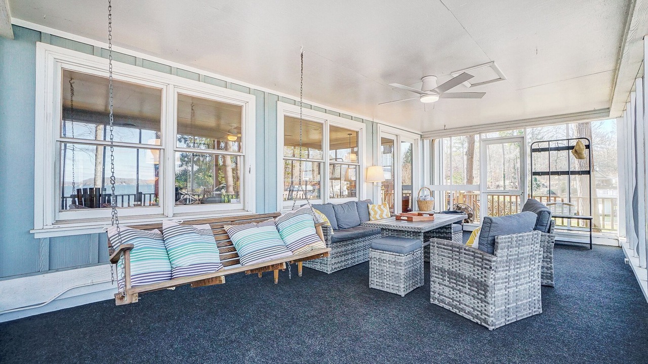 Photo of Livingroom in Norwood