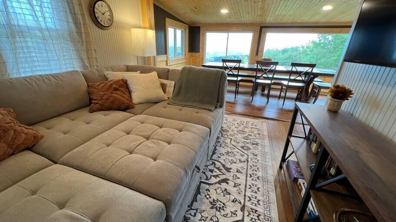 Photo of Livingroom in Apple Ridge