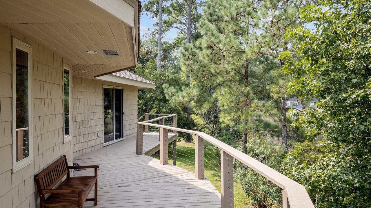 Photo of Patio Balcony in Oriental