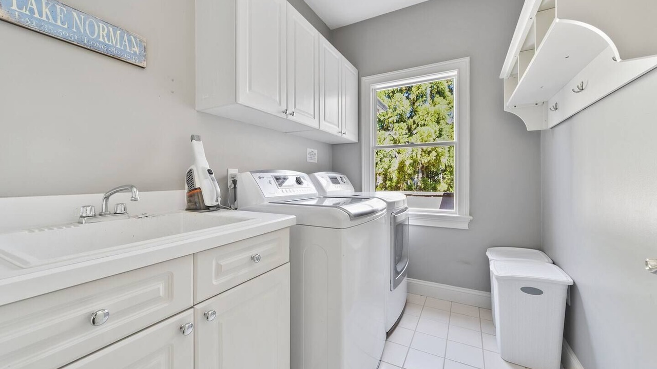 Photo of Bedroom in Cornelius