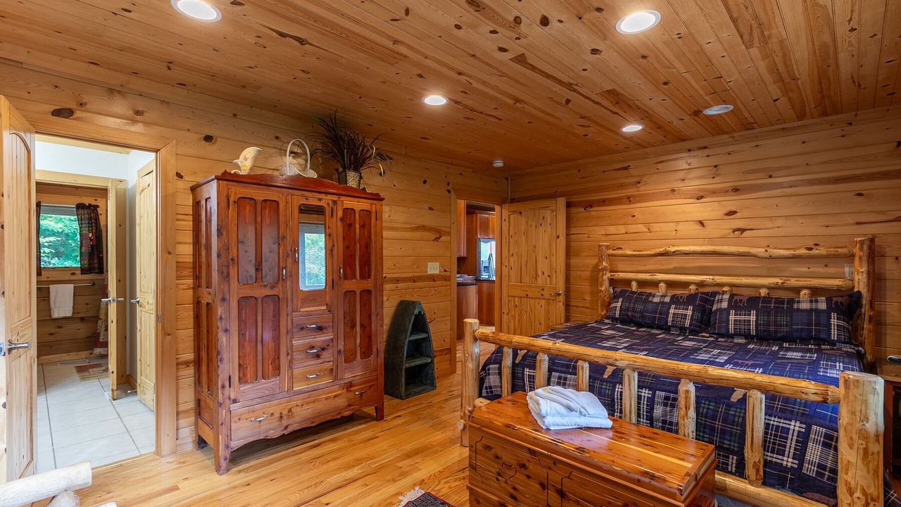Photo of Bedroom in Boone