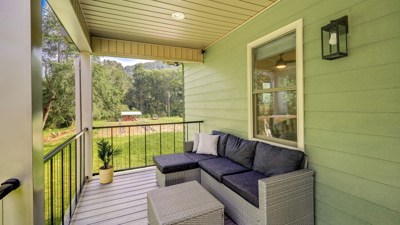 Photo of Outdoor in Purlear