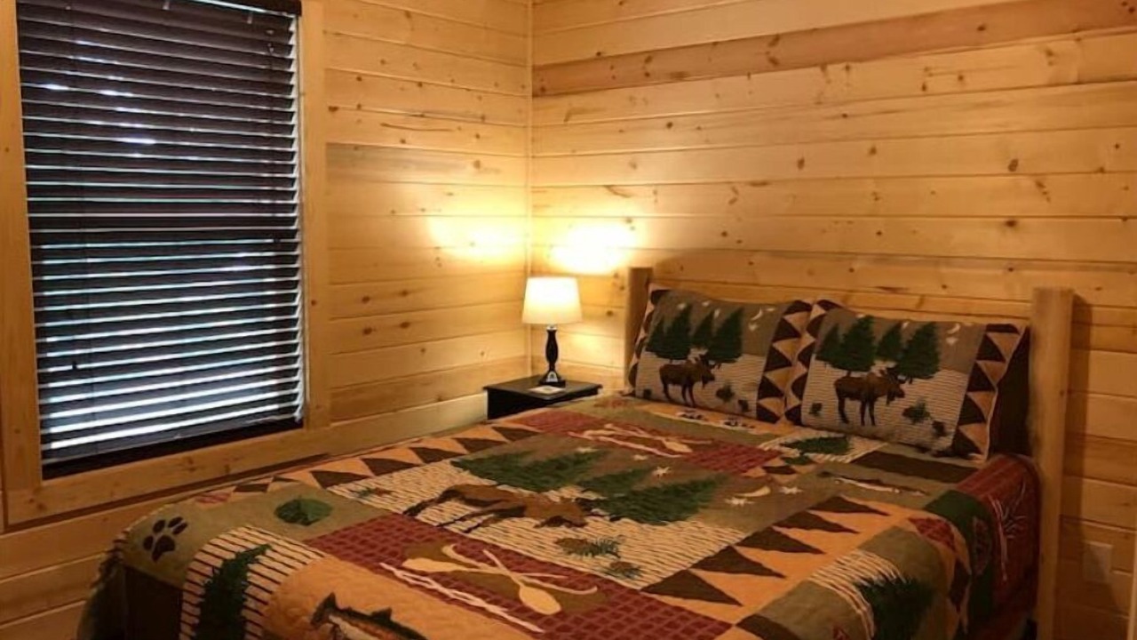 Photo of Bedroom in Candler
