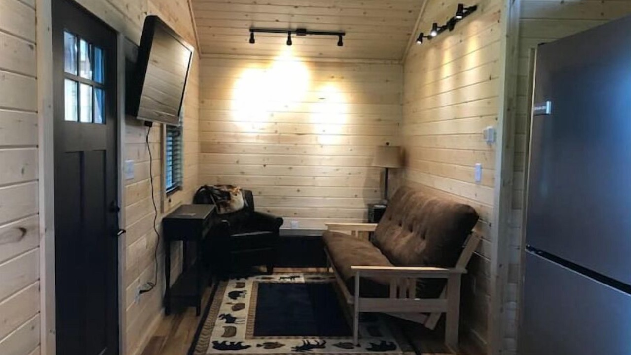 Photo of Livingroom in Candler