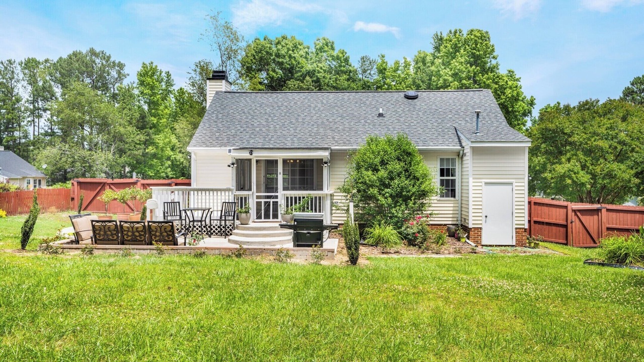 Photo of Outdoor in Holly Springs