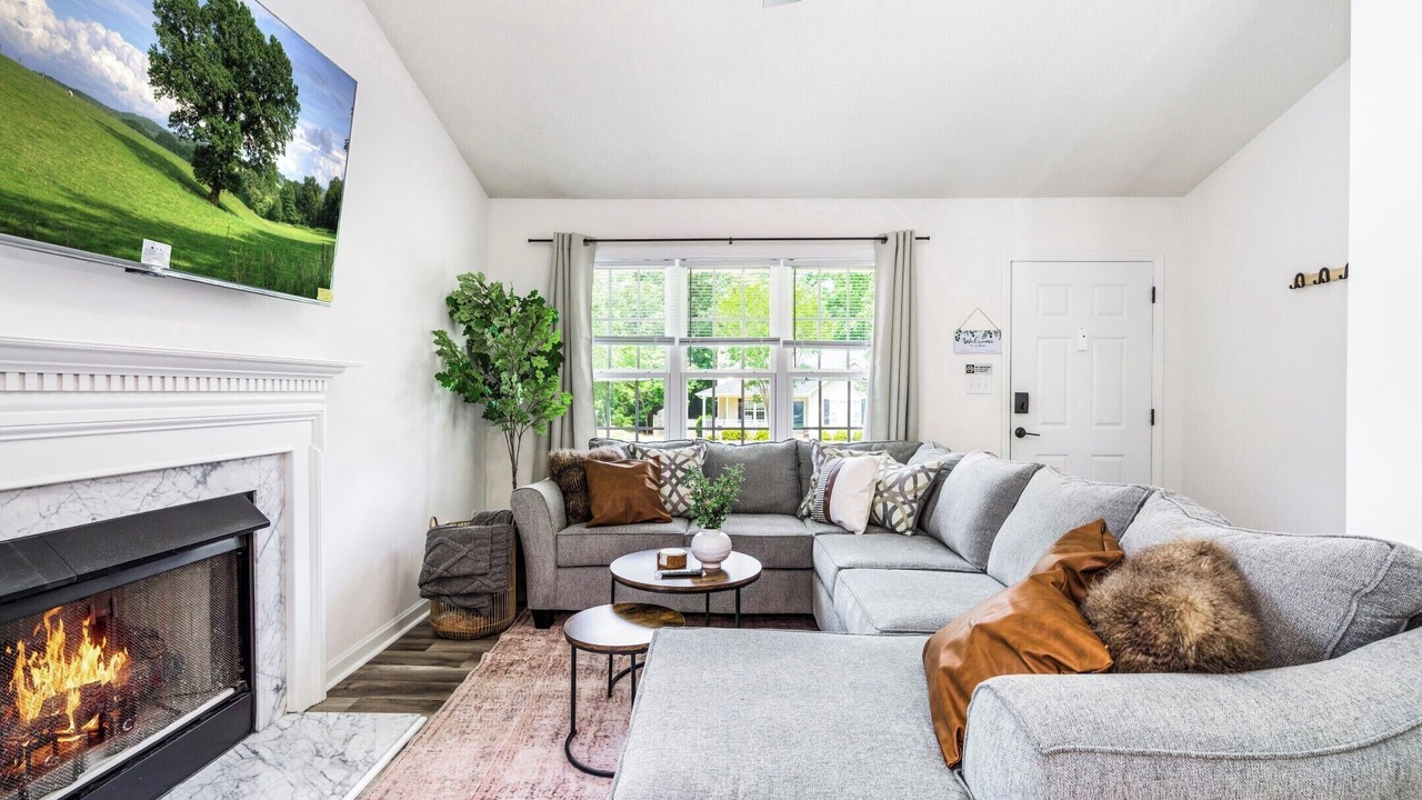 Photo of Livingroom in Holly Springs