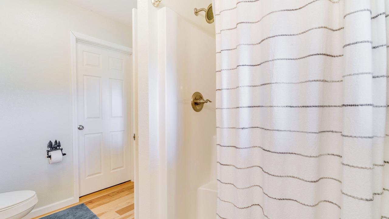 Photo of Bathroom in Murphy