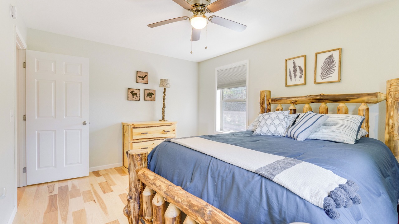 Photo of Bedroom in Murphy