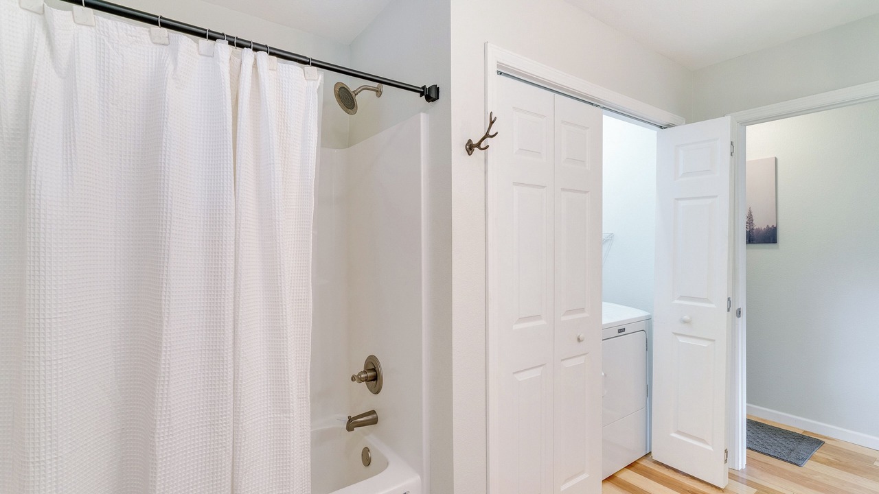 Photo of Bathroom in Murphy