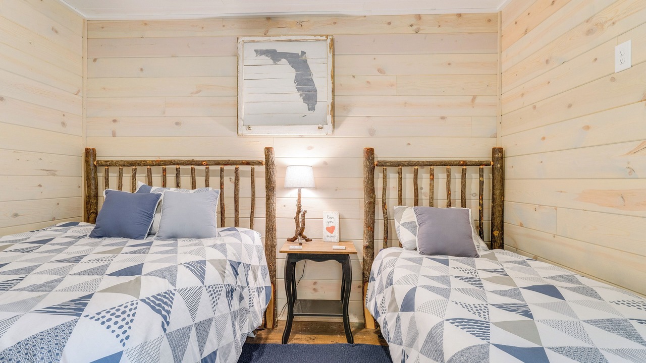 Photo of Bedroom in Murphy
