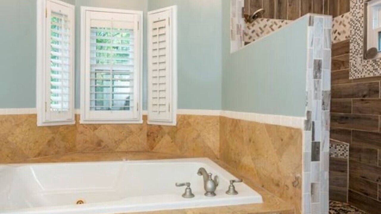 Photo of Bathroom in Pine Level