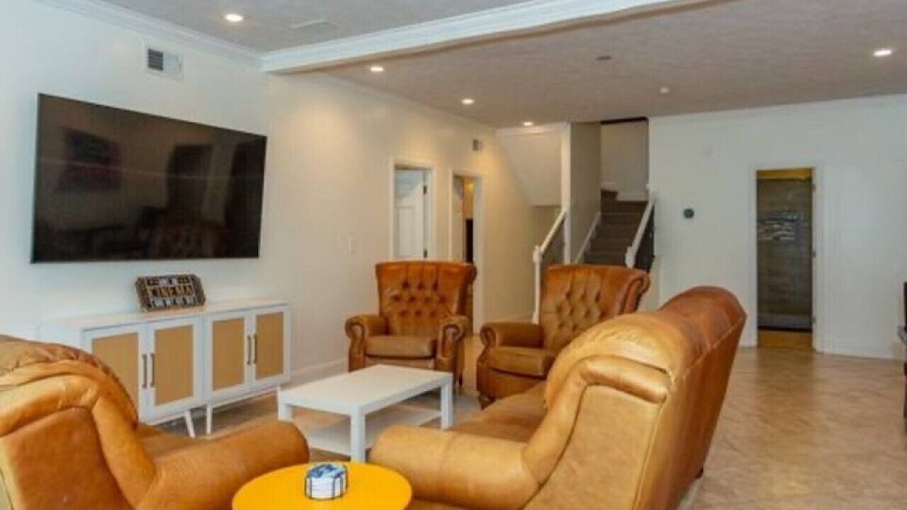 Photo of Livingroom in Pine Level