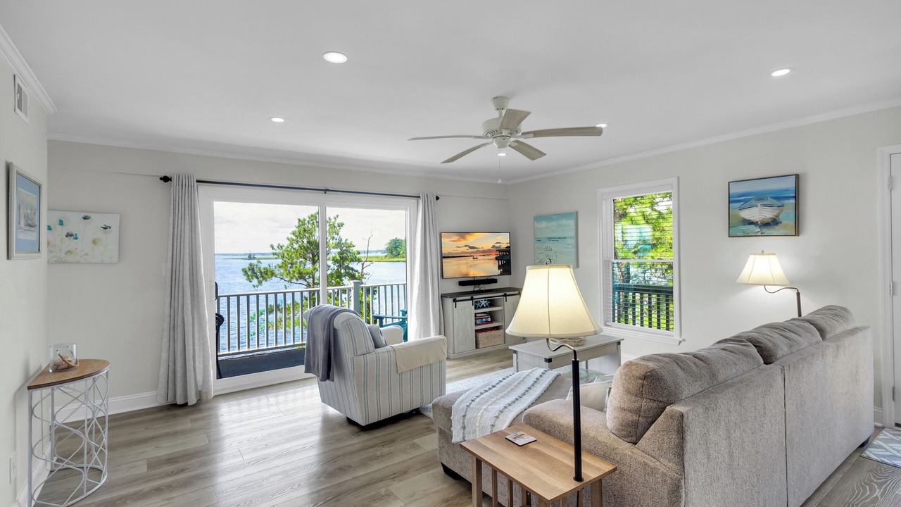 Photo of Livingroom in New Bern