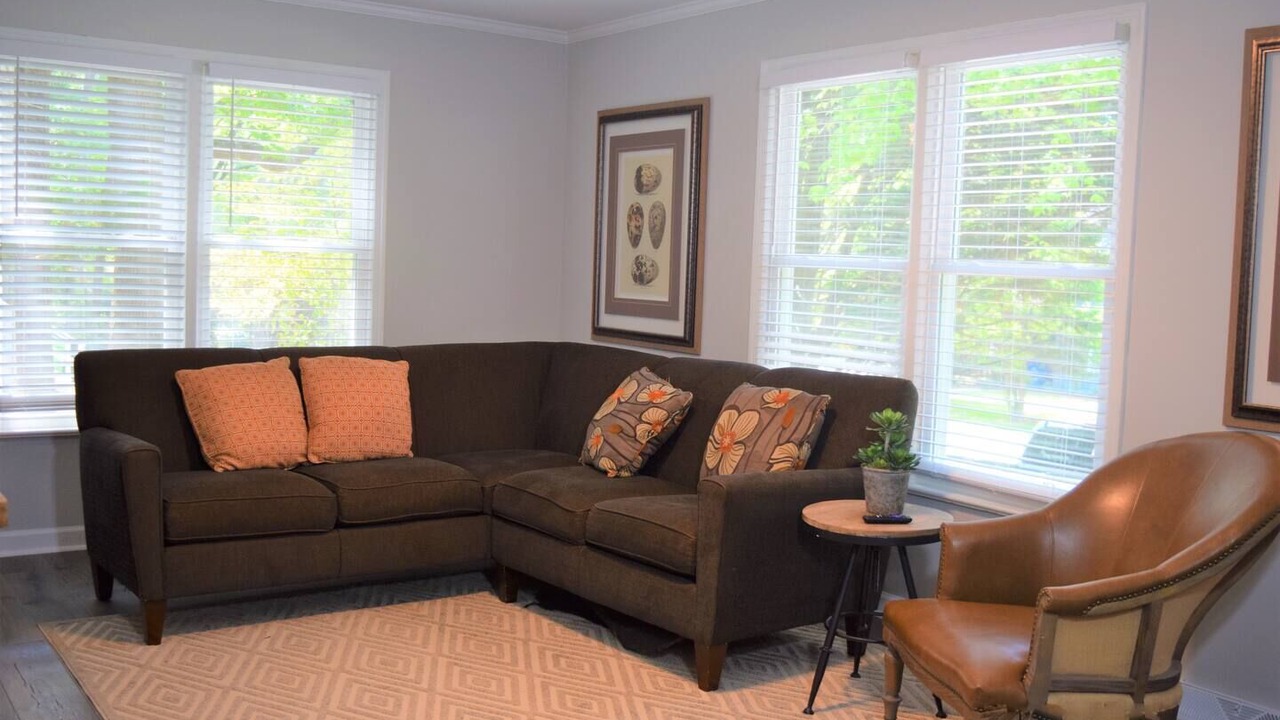 Photo of Livingroom in North Raleigh