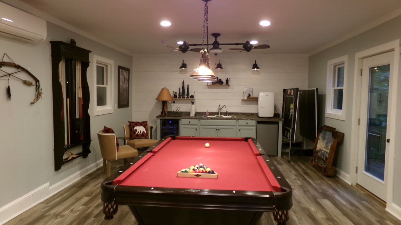Photo of Bedroom in Laurel Springs