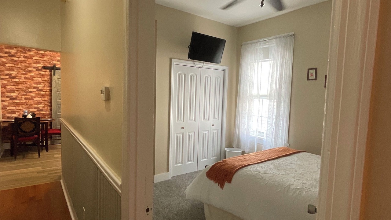 Photo of Bedroom in Montgomery