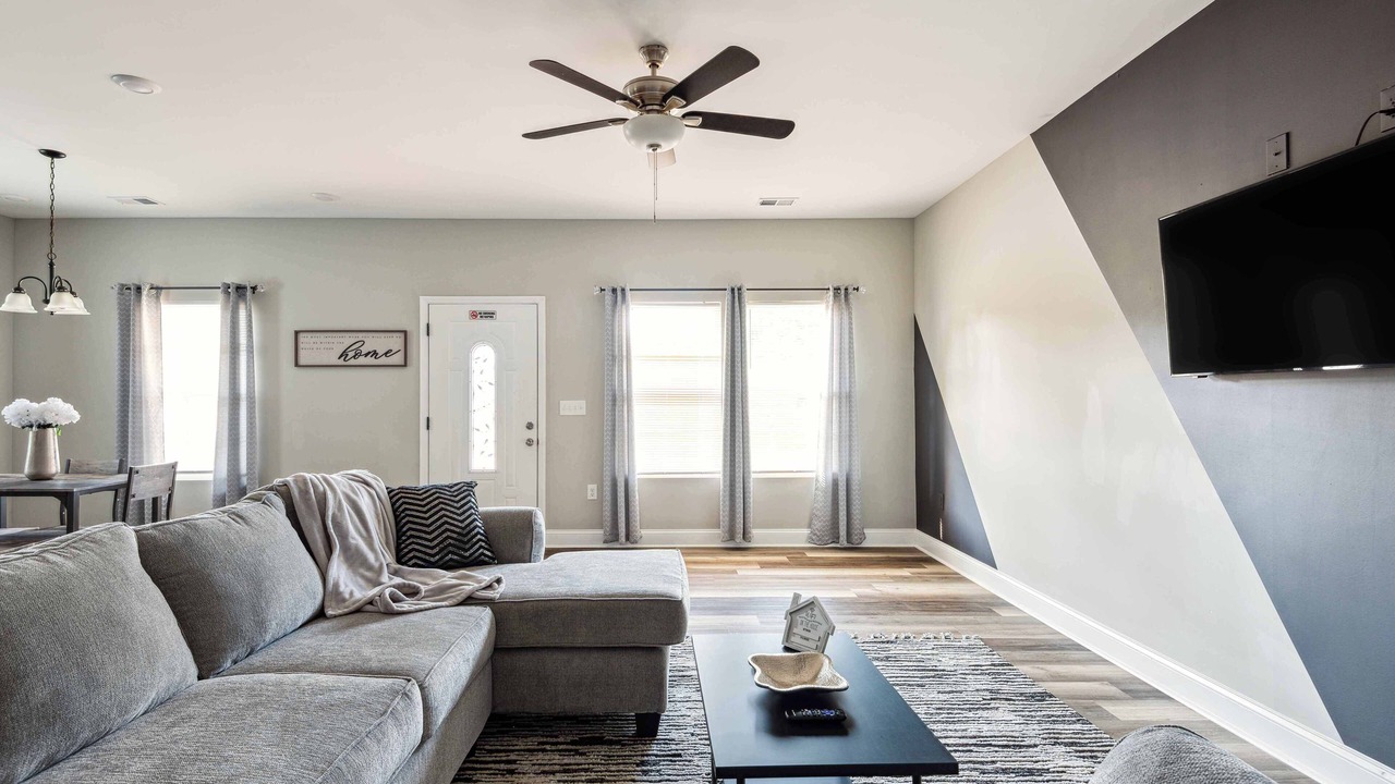 Photo of Livingroom in Toddville Road