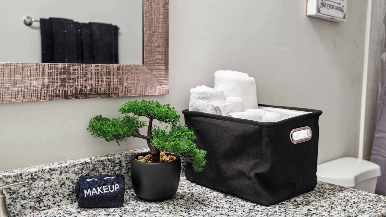 Photo of Bathroom in Toddville Road