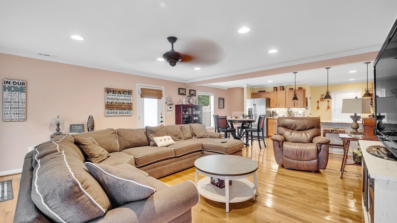 Photo of Livingroom in Waxhaw